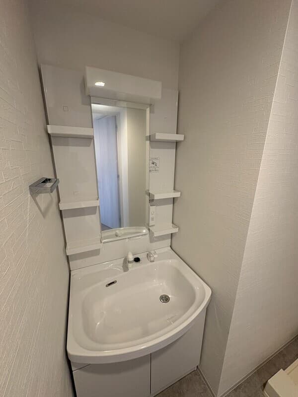 Room image 14