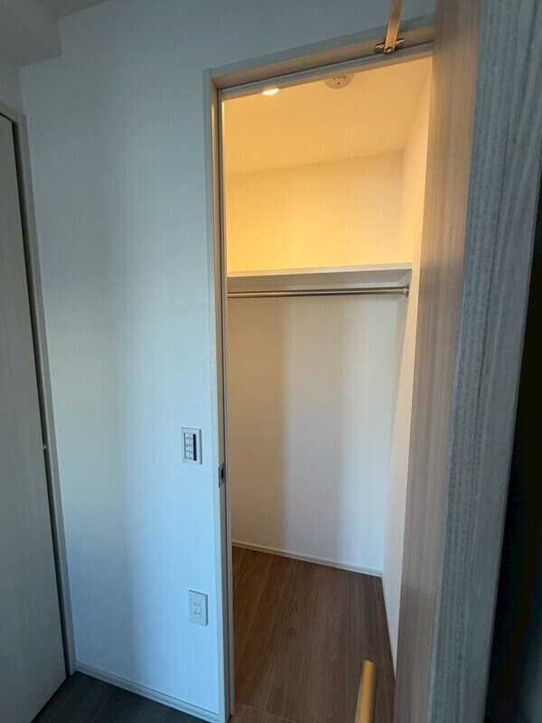 Room image 14