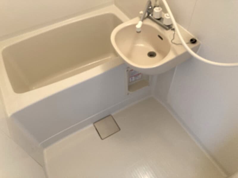 Room image 9