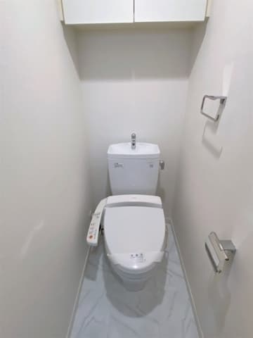 Room image 9