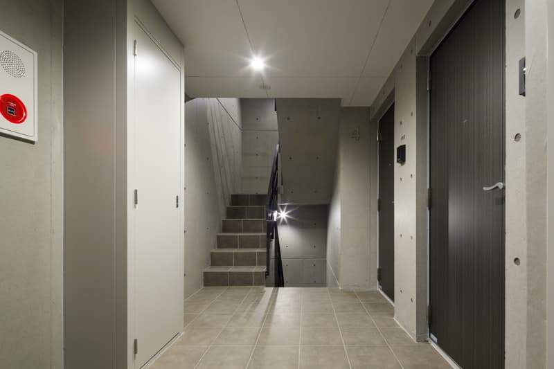 Room image 16