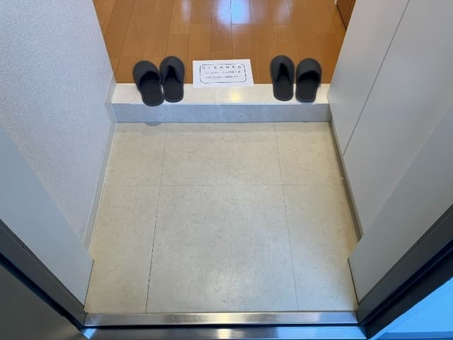 Room image 10