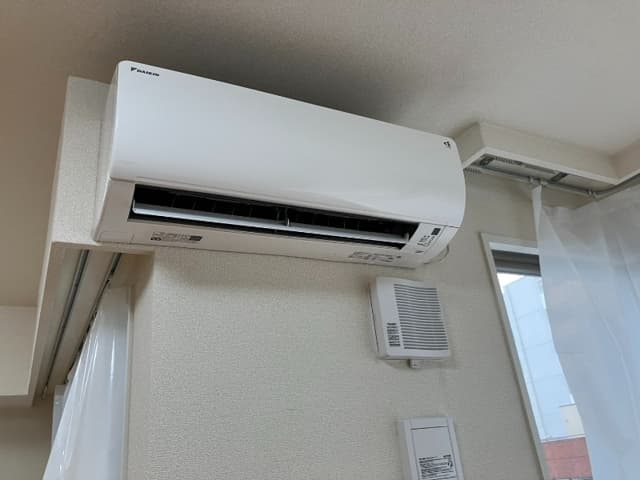 Room image 13