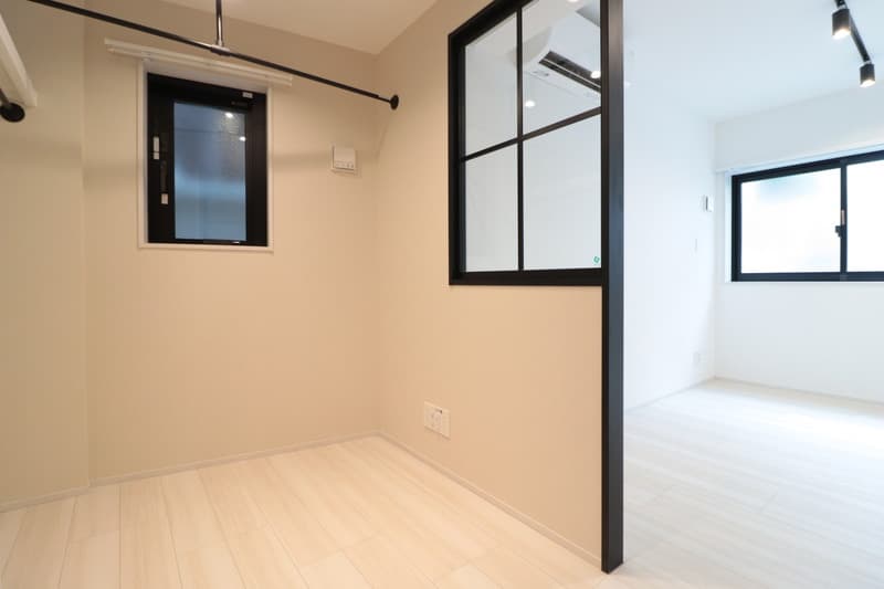 Room image 11