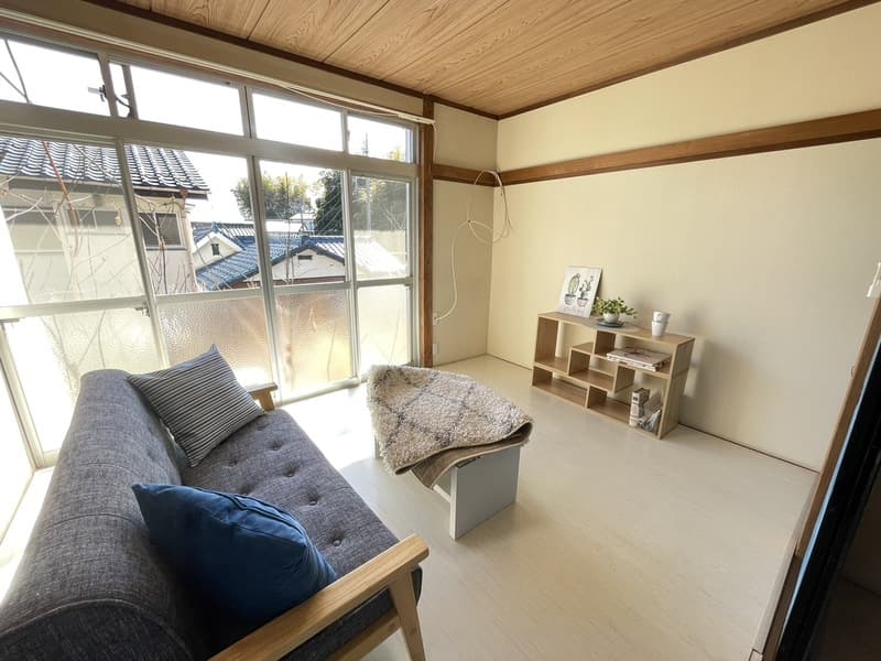 Room image 10