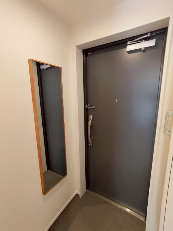 Room image 12