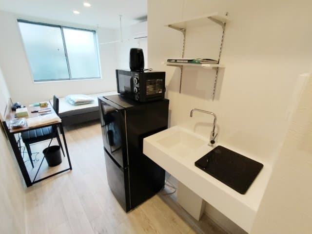 Room image 8