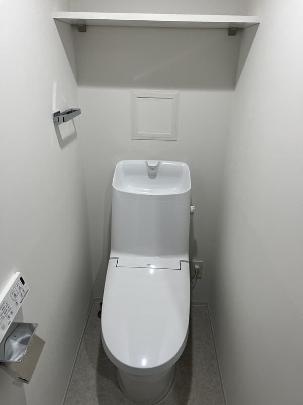 Room image 11