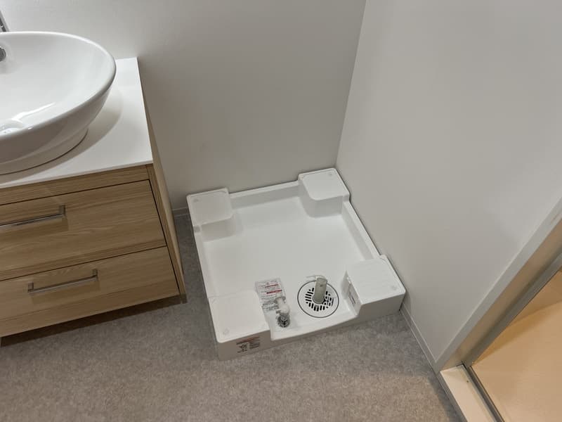 Room image 13