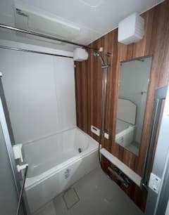 Room image 14