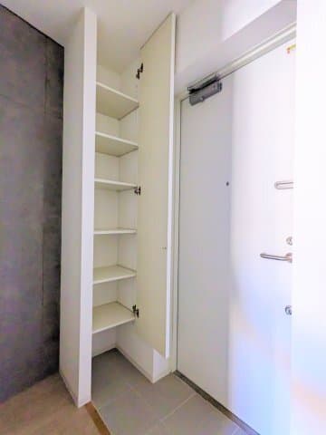 Room image 11