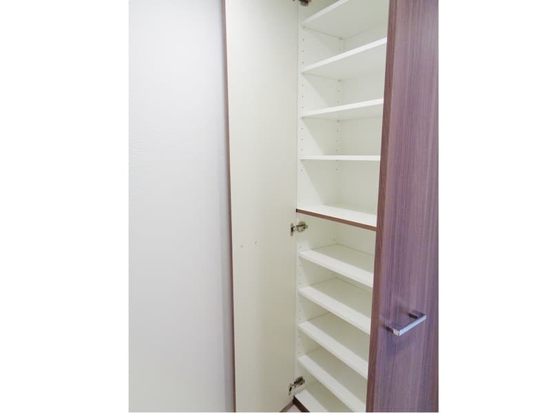 Room image 12