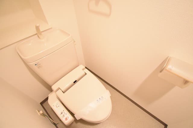 Room image 9