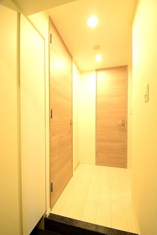 Room image 13