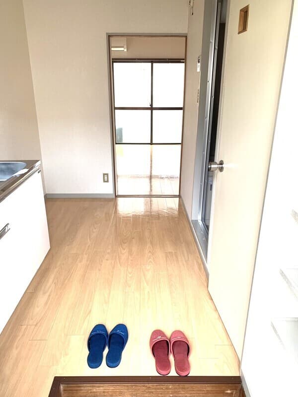 Room image 12