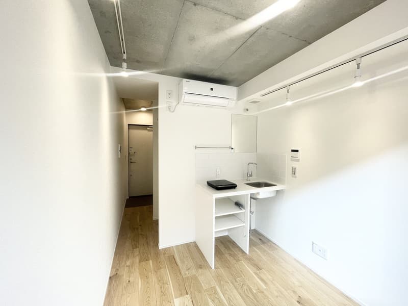Room image 9