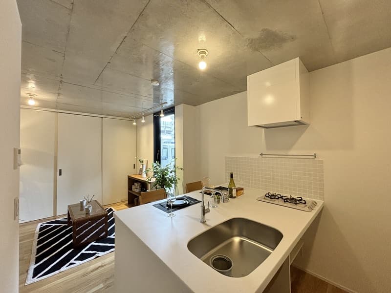 Room image 10