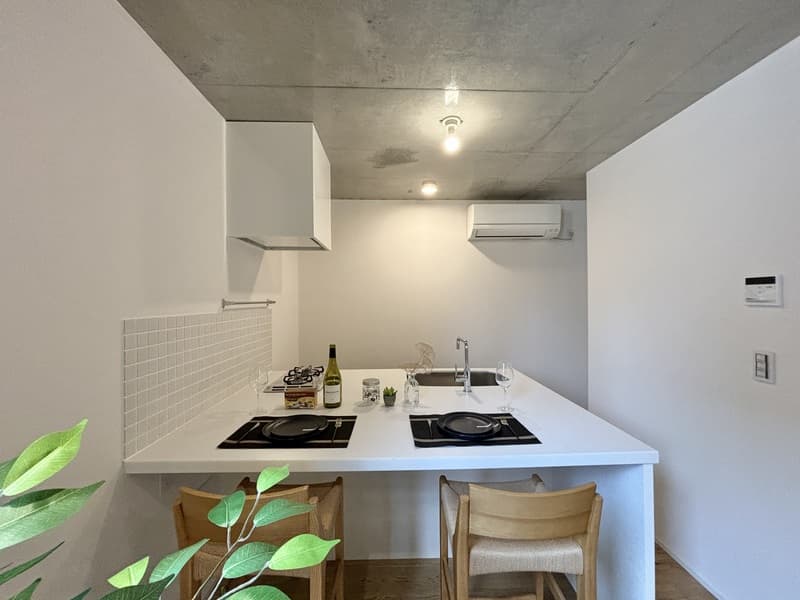Room image 9