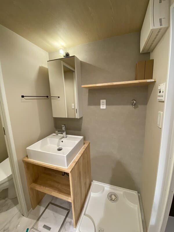 Room image 9