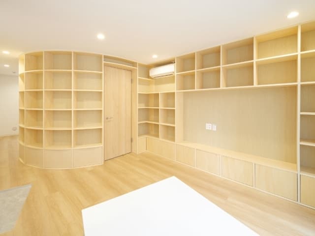 Room image 14