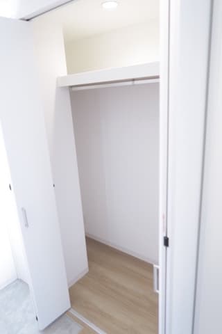 Room image 14