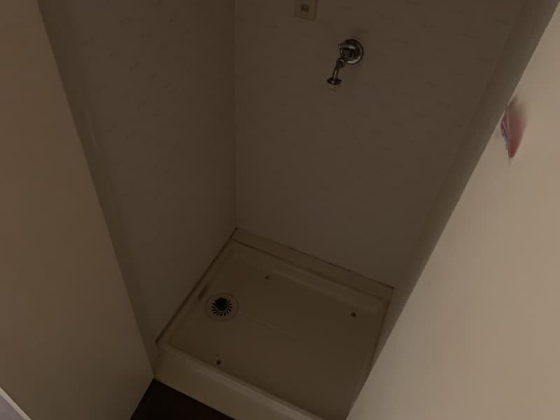 Room image 13