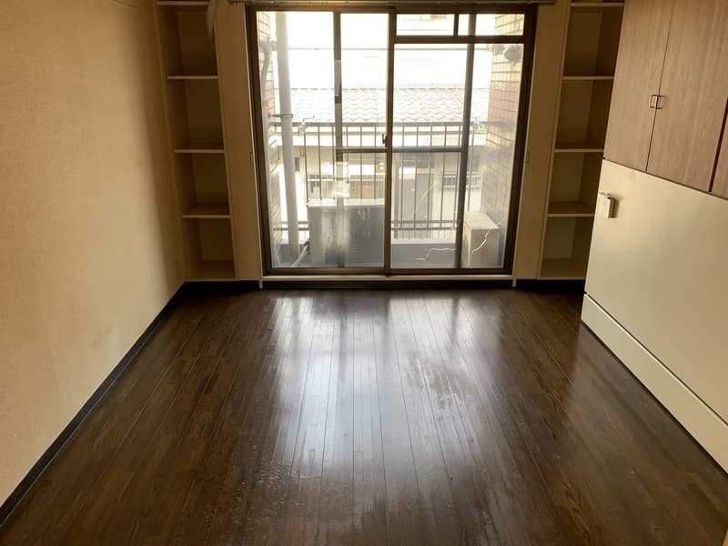 Room image 9