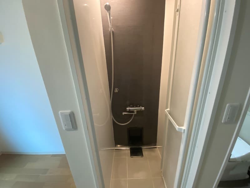 Room image 11