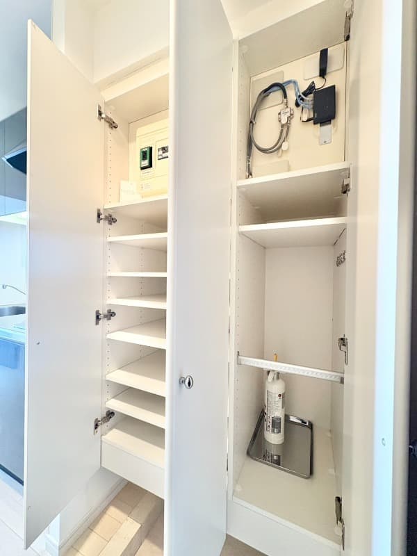 Room image 10