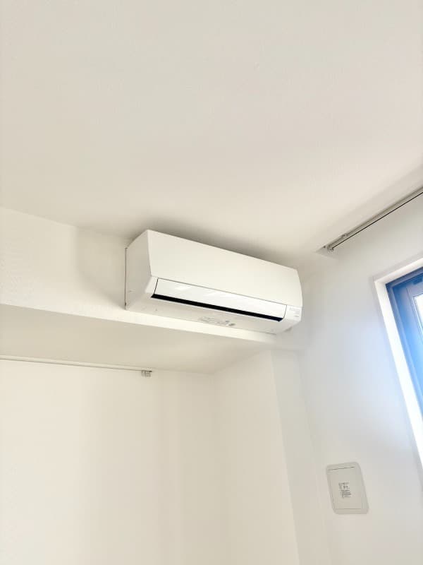 Room image 15