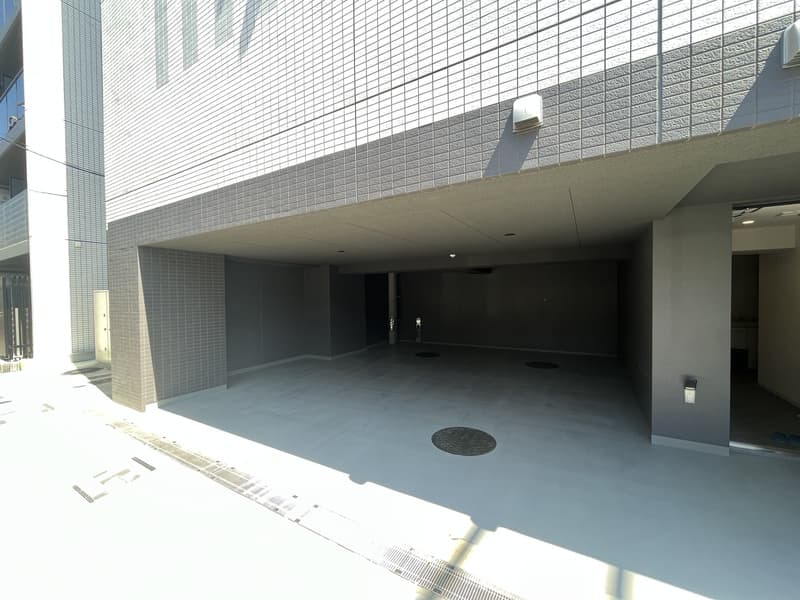 Room image 8