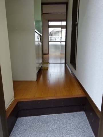 Room image 10