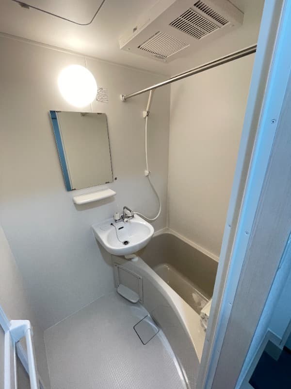 Room image 10