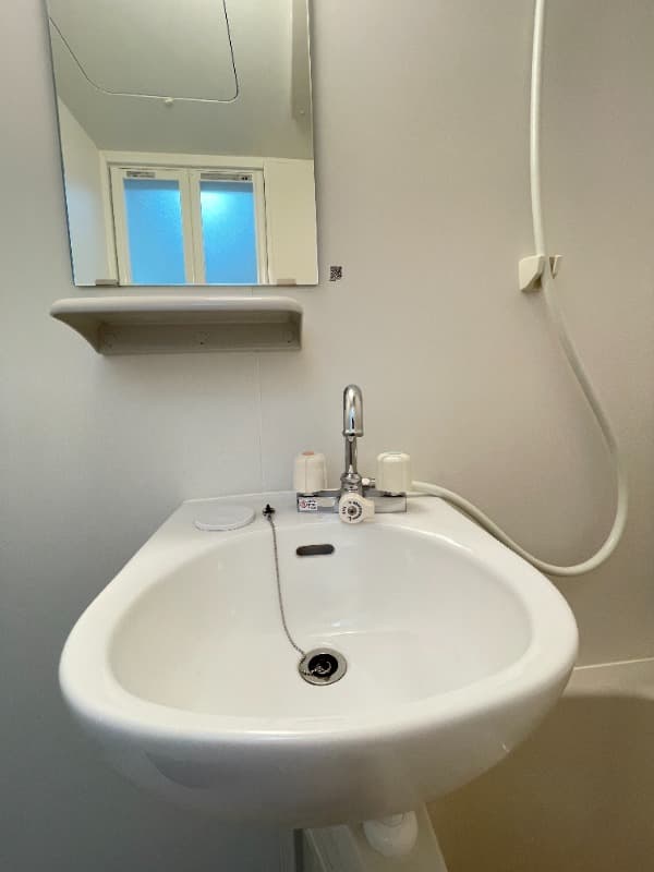 Room image 12