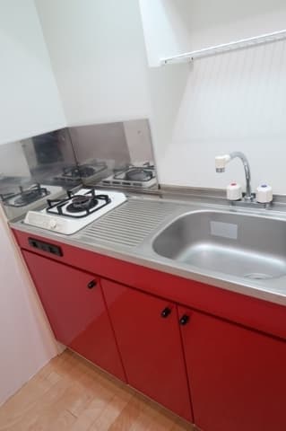 Room image 10