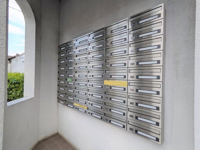 Room image 13
