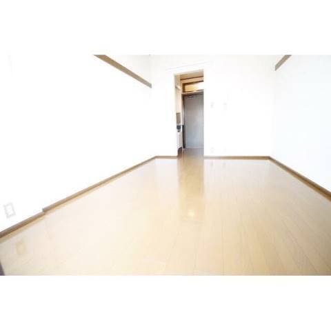 Room image 15