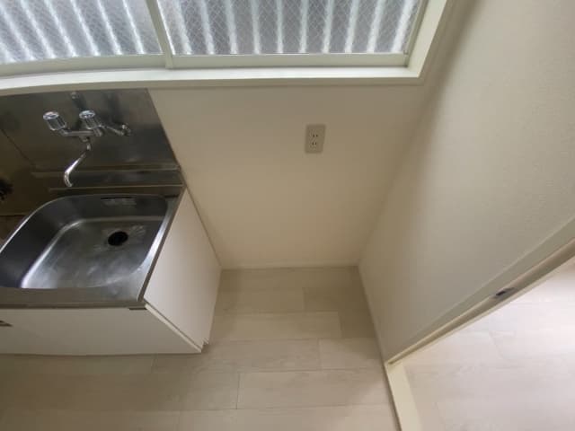 Room image 13