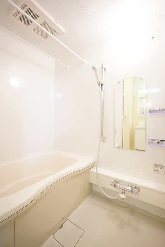 Room image 9