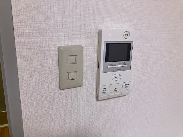Room image 9