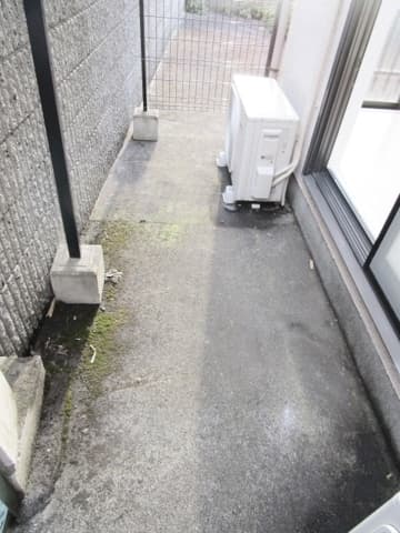 Room image 16