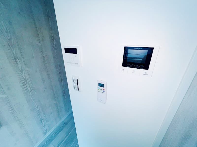 Room image 9