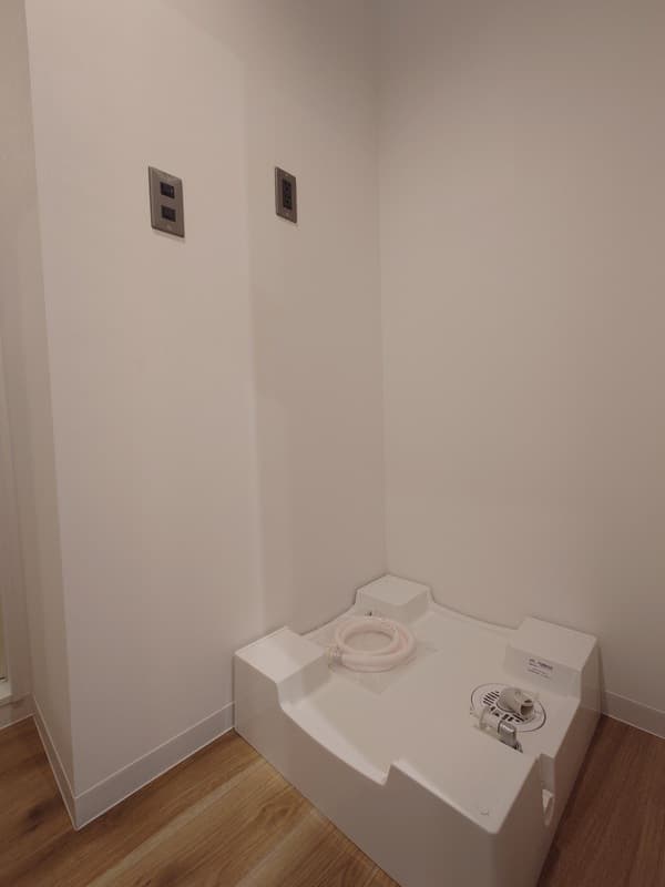 Room image 14