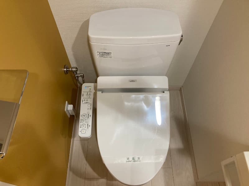 Room image 16