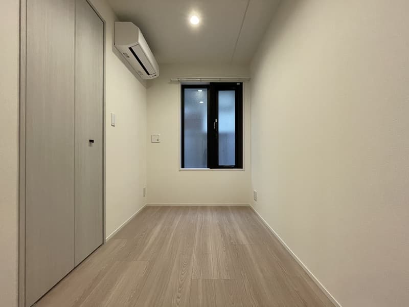 Room image 14