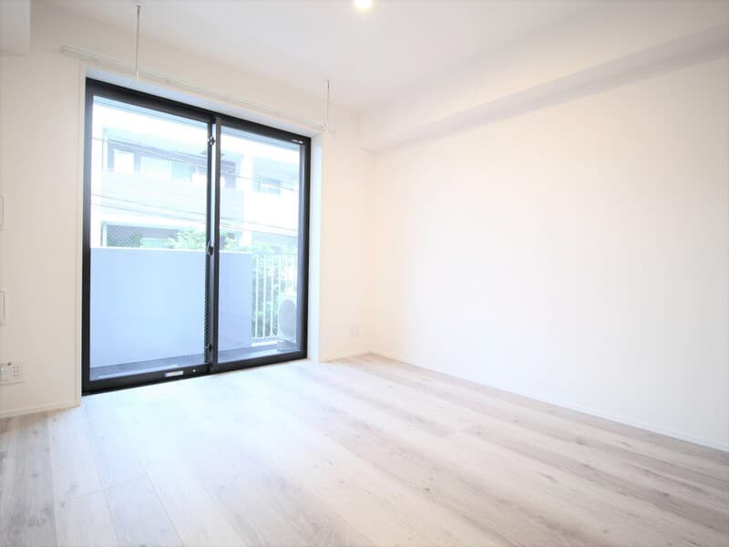 Room image 12