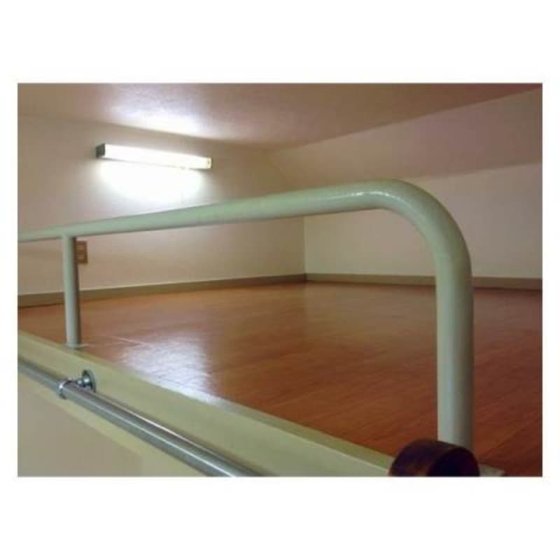 Room image 8