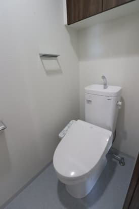 Room image 9