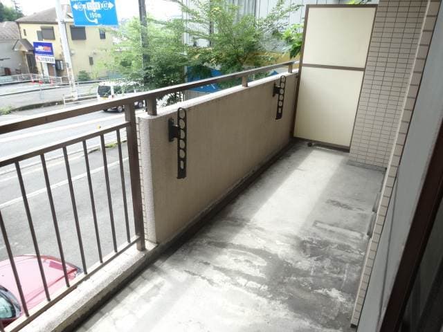 Room image 13