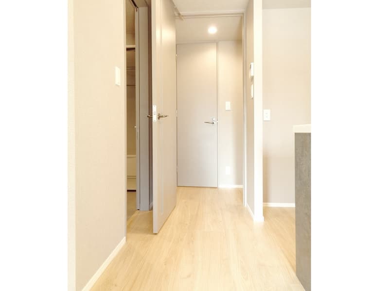 Room image 9